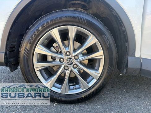 Used 2017 Toyota RAV4 Limited AWD/4WD image 54