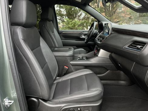 Used 2024 Chevrolet Tahoe LT image 27