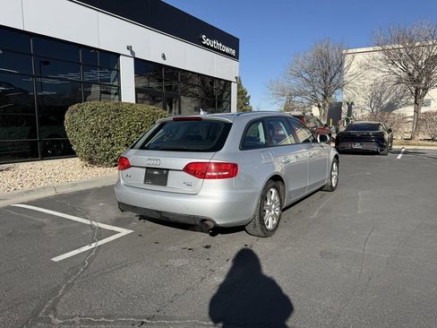 Used 2010 Audi A4 2.0T Premium image 7
