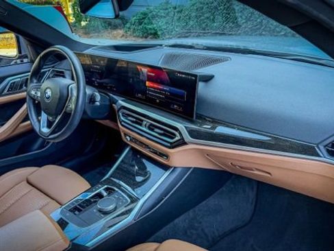 Used 2023 BMW i4 eDrive35 w/ Premium Package image 22