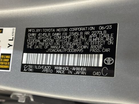 Used 2023 Toyota Prius Limited w/ Limited Premium Package FWD image 11