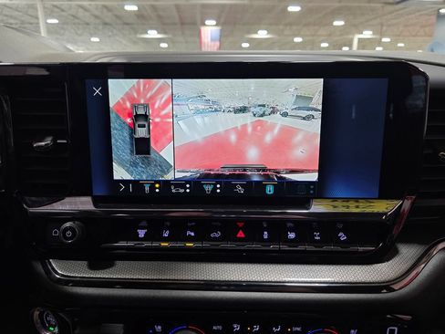 Certified 2024 Chevrolet Silverado 2500 ZR2 w/ Technology Package AWD/4WD image 24