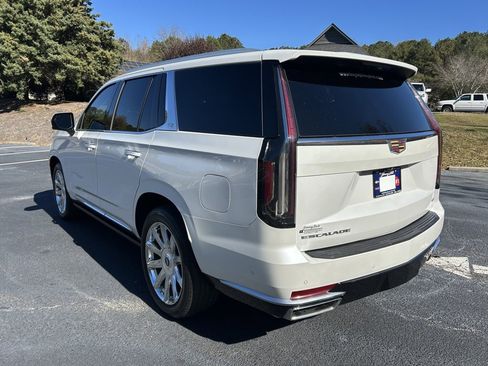 Used 2023 Cadillac Escalade Premium Luxury Platinum image 24