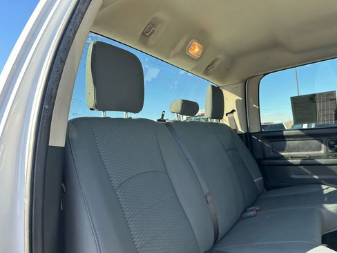 Used 2018 RAM 3500 Tradesman w/ Popular Equipment Group image 23