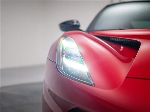 Used 2025 Lotus Emira V6 image 10