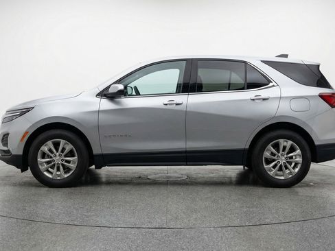 Used 2025 Chevrolet Equinox LT FWD image 5