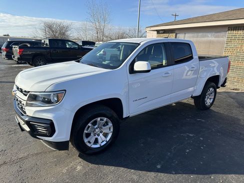 Used 2021 Chevrolet Colorado LT image 2