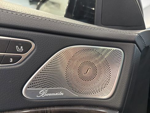 Used 2019 Mercedes-Benz S 560 4MATIC Sedan image 35