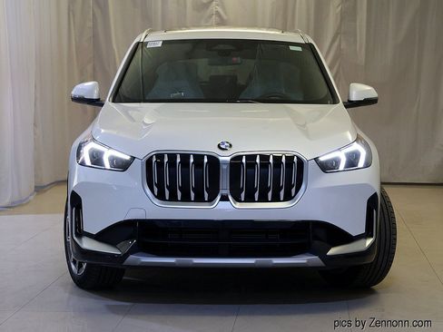 New 2026 BMW X1 xDrive28i w/ Technology Package AWD/4WD image 5