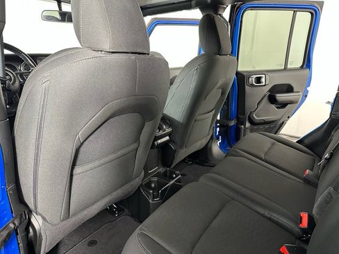 Used 2021 Jeep Wrangler Unlimited Sport image 24