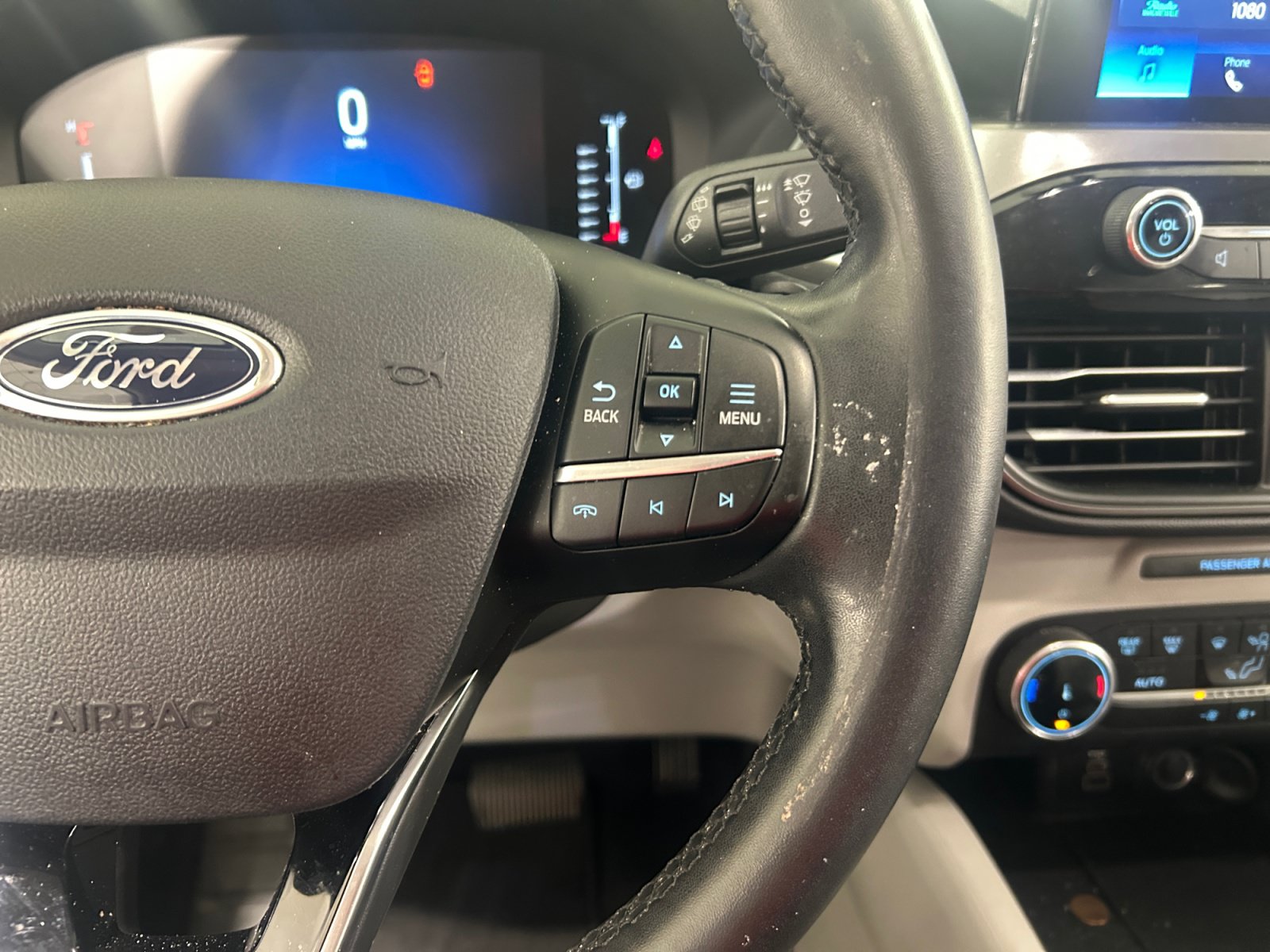 Used 2024 Ford Escape Active FWD image 19