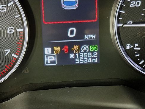 Certified 2025 Subaru Outback Limited AWD/4WD image 17