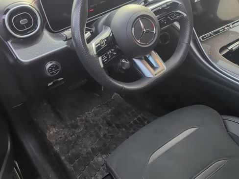 Used 2023 Mercedes-Benz C 43 AMG 4MATIC Sedan image 5