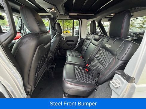 Used 2022 Jeep Wrangler Unlimited Rubicon w/ Steel Bumper Group AWD/4WD image 18