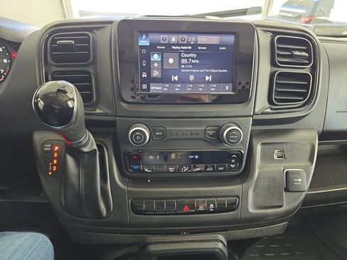 Used 2023 RAM ProMaster 2500 image 13