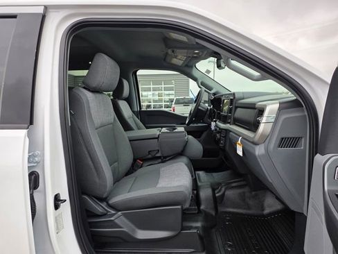 New 2026 Ford F550 4x4 Crew Cab Super Duty image 10