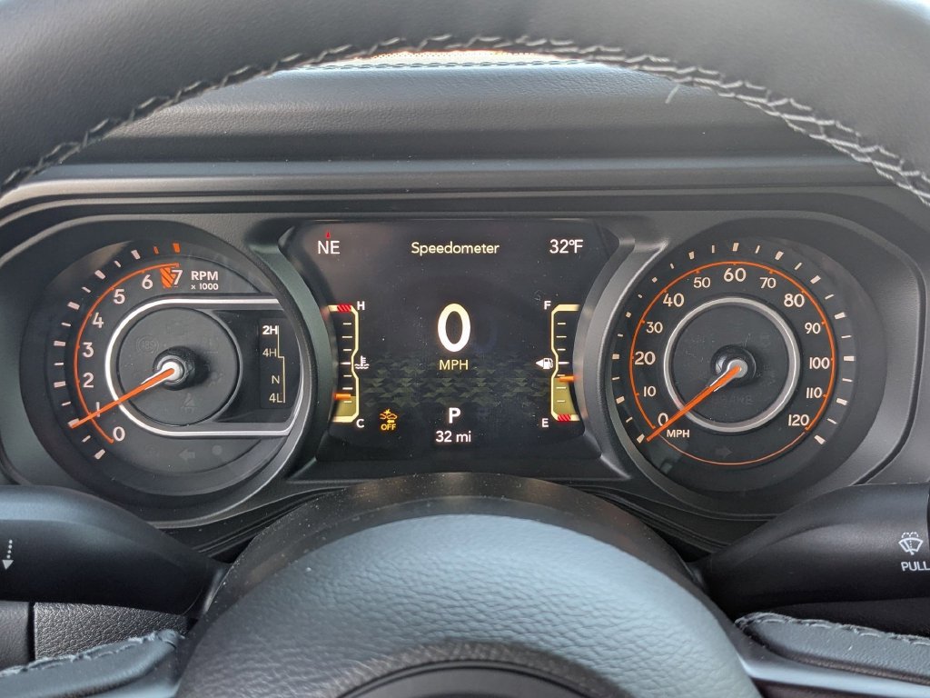 New 2026 Jeep Gladiator Rubicon w/ Safety Group AWD/4WD image 18