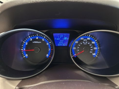 Used 2011 Hyundai Tucson GLS w/ Navigation Pkg 2 image 36