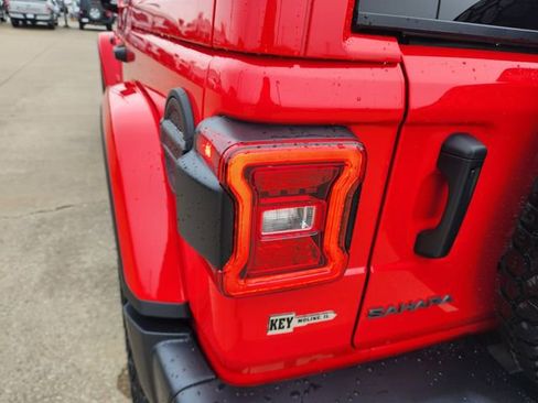 New 2026 Jeep Wrangler Unlimited Sahara AWD/4WD image 5