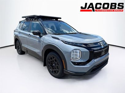 New 2025 Mitsubishi Outlander Trail Edition