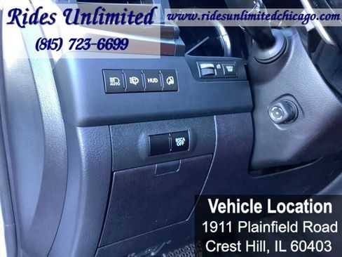 Used 2017 Lexus LX 570 4WD image 24