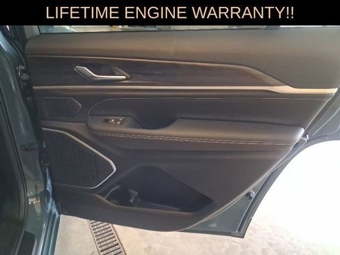 New 2026 Jeep Grand Cherokee L Limited image 30