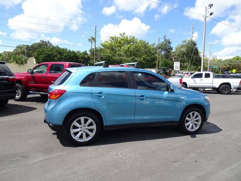 Used 2014 Mitsubishi Outlander Sport ES image 4