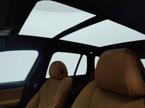 Certified 2023 BMW X5 xDrive45e w/ M Sport Package image 14