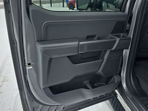 Used 2022 Ford F150 XLT w/ Equipment Group 302A High image 26