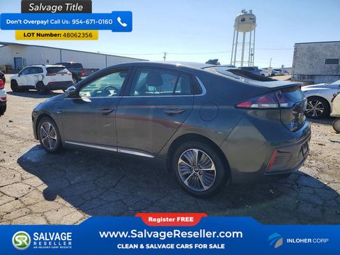 Used 2020 Hyundai Ioniq SEL FWD image 3