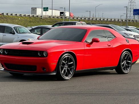 Used 2019 Dodge Challenger GT w/ Blacktop Package RWD image 7