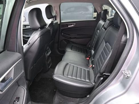 Used 2024 Ford Edge SEL AWD/4WD image 13
