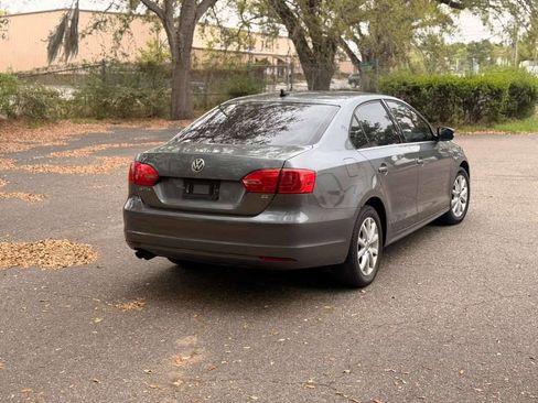 Used 2014 Volkswagen Jetta SE image 5