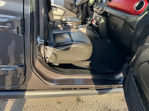 Used 2020 Jeep Wrangler Unlimited Rubicon image 54