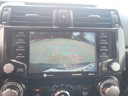 Used 2024 Toyota 4Runner TRD Off-Road Premium w/ Moonroof Package AWD/4WD image 16