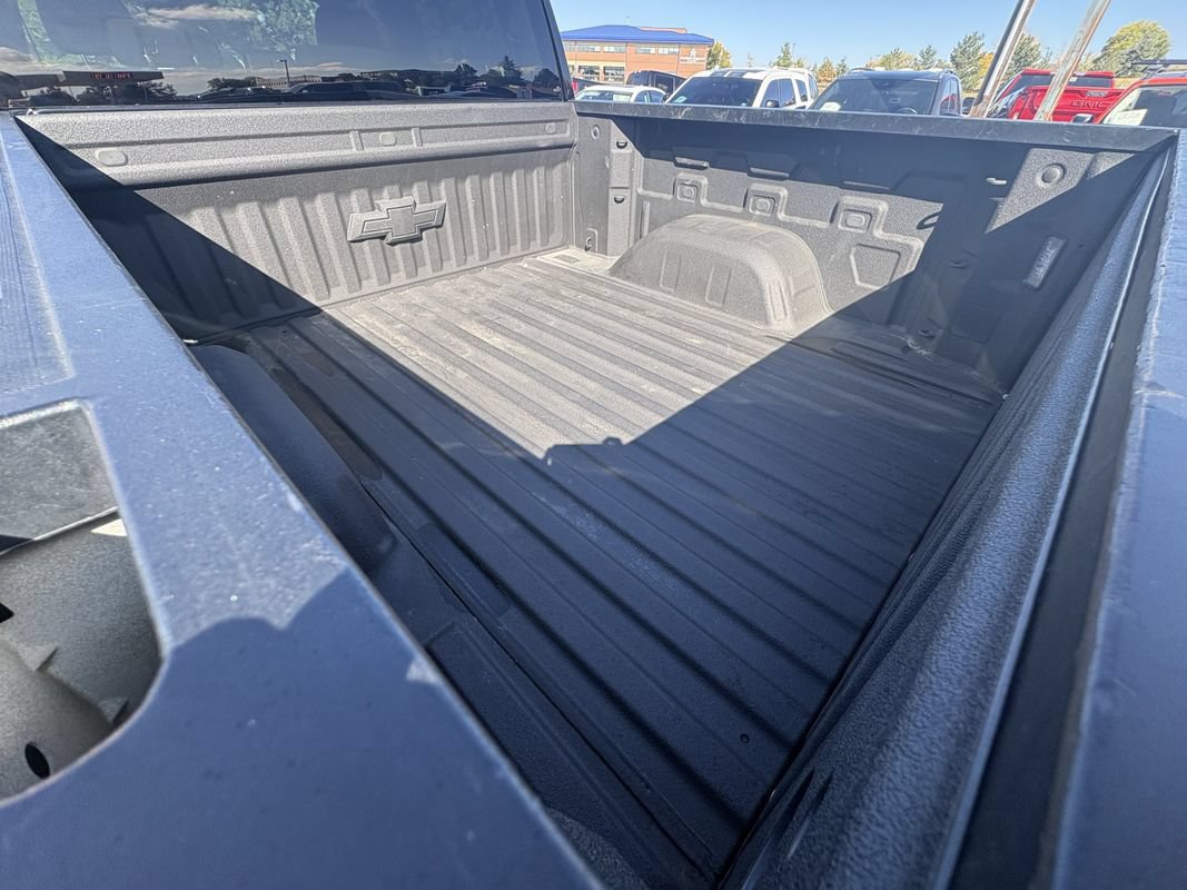Used 2021 Chevrolet Silverado 1500 RST AWD/4WD image 35