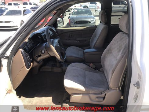 Used 2004 Toyota Tacoma 4x4 Xtracab V6 image 11