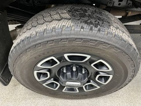 Used 2023 Ford F350 Platinum AWD/4WD image 17