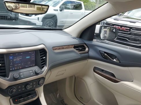 Certified 2021 GMC Acadia Denali w/ Denali Technology Package AWD/4WD image 20