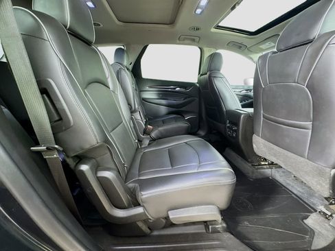 Used 2021 Buick Enclave Avenir w/ Avenir Technology Package AWD/4WD image 37