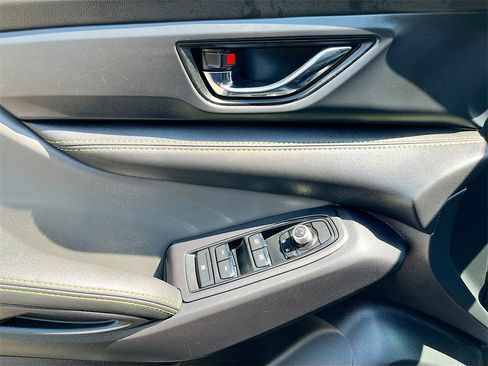 Used 2024 Subaru Ascent Onyx Edition image 17