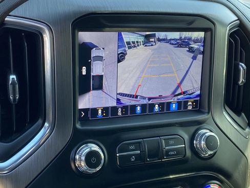 Used 2021 GMC Sierra 2500 Denali w/ Denali Ultimate Package image 17