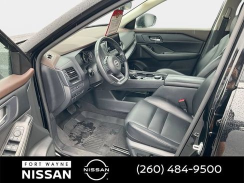 Certified 2023 Nissan Rogue SV w/ SV Premium B Package AWD/4WD image 12