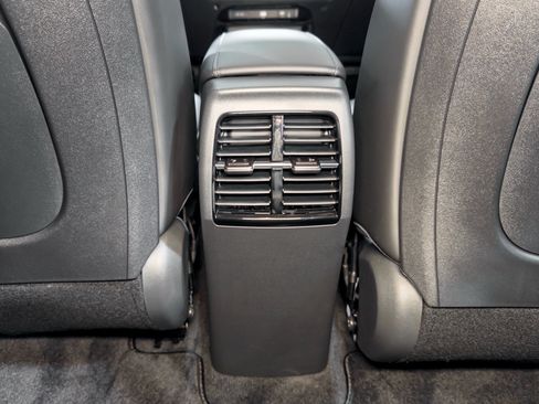 Used 2024 Kia Niro Wind FWD image 21