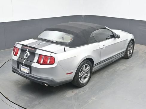 Used 2011 Ford Mustang Premium w/ 201A Rapid Spec Order Code RWD image 36