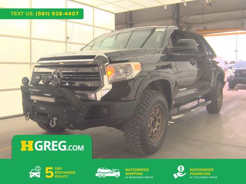 Used 2017 Toyota Tundra SR5 image 1