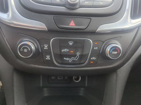 Certified 2019 Chevrolet Equinox LT FWD image 26