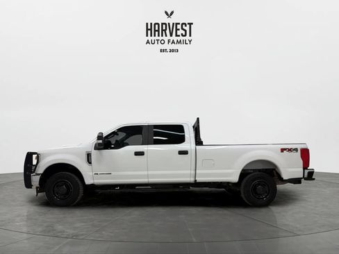 Used 2022 Ford F250 XL w/ Power Equipment Group AWD/4WD image 2