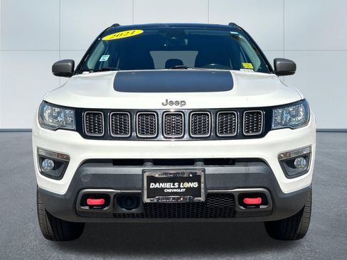 Used 2021 Jeep Compass Trailhawk AWD/4WD image 3