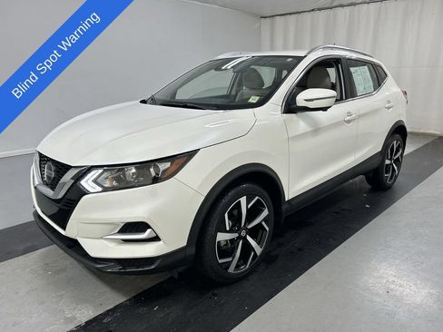 Used 2022 Nissan Rogue Sport SL AWD/4WD image 5
